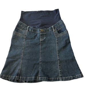 Thyme Maternity Denim Skirt with waistband elastic - Size Small